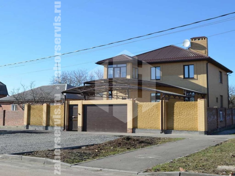 Навес для дома пример 11